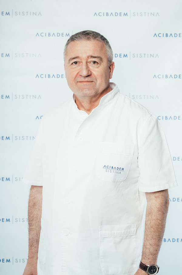 Aleksandar Nikolić